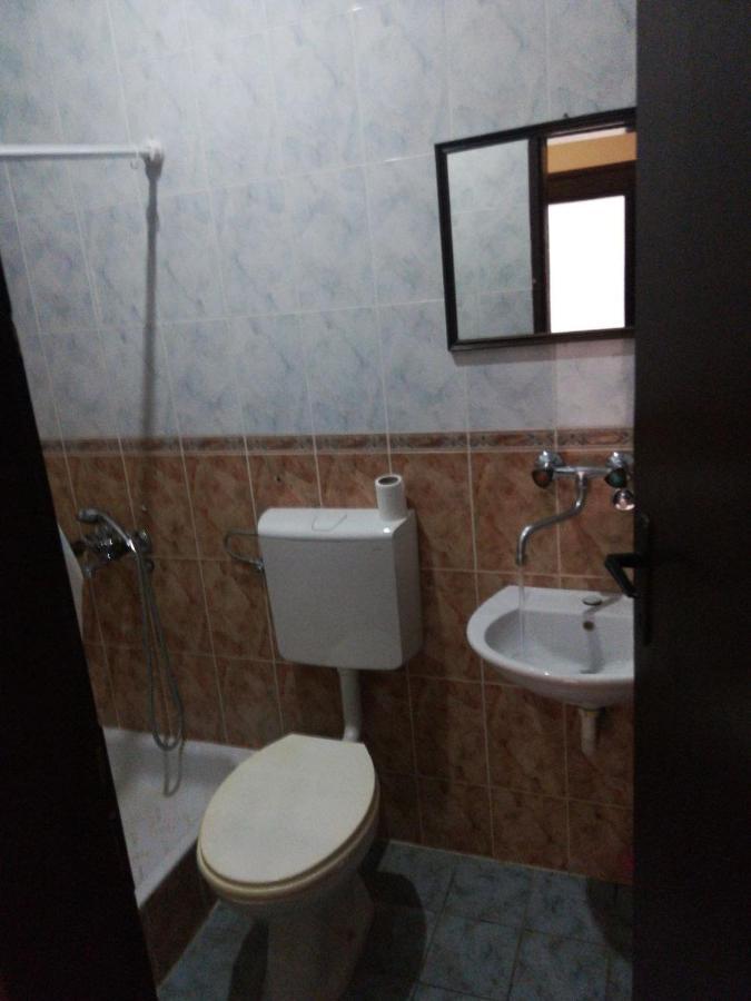 Apartments Regina Sutomore Dış mekan fotoğraf